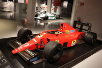 1989年「フェラーリF1-89」。フェラーリの英国技術センターで開発された半自動変速機を採用していた。モナコ大公コレクション所蔵。