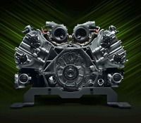 クランク軸正面から見たV6ターボエンジン。120度という広めのバンク角がとられていることがよくわかる。