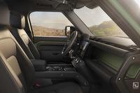 100台限定！ 「ディフェンダー」に冒険心をかき立てる特別仕様車が登場の画像