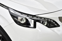 「GTライン」にはフルLEDヘッドライトが標準で備わる。