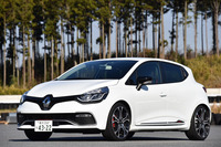 ルノー・ルーテシア ルノースポール トロフィー