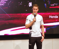 ストフェル・バンドールン。2017年シーズンは、フェルナンド・アロンソとタッグを組み、マクラーレン・ホンダからF1にフル参戦する。