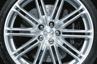 アストン・マーティン DBS（FR/6MT）【海外試乗記（前編）】の画像