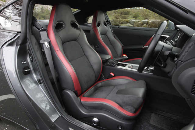 日産 R35 GT-R 純正シート 左右セット ブラックエディション GT-R ブラックエディション 2014年式 中古車詳細 | プロに任せる自動車