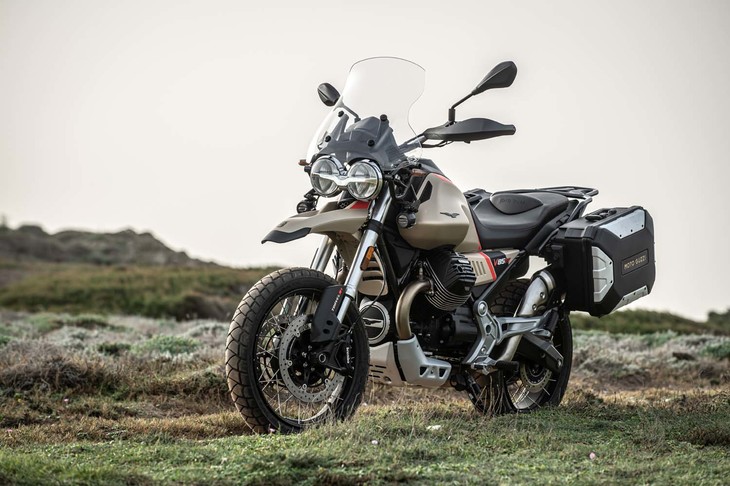 モト・グッツィV85 TTトラベル