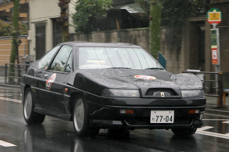 参加車中唯一のザガートボディーを持つ日本車だった1989年「オーテック・ザガート ステルビオ」。ベースは2代目「日産レパード」。