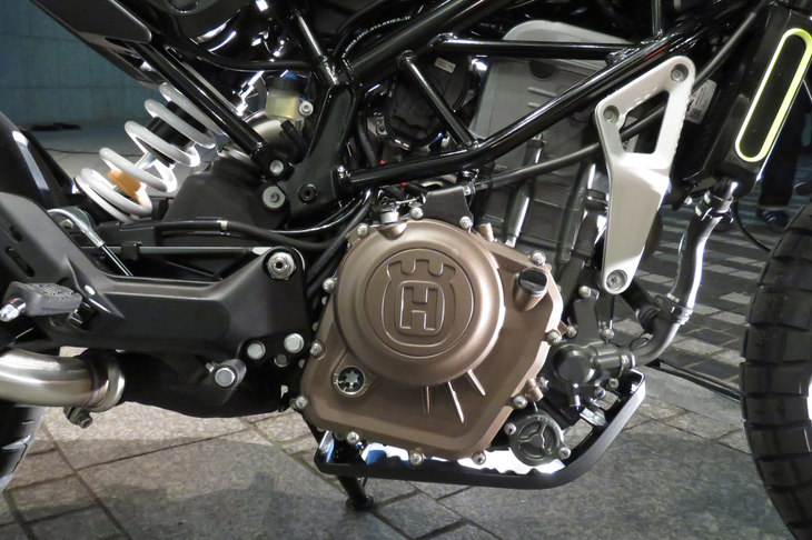 ハスクバーナ・スヴァルトピレン401