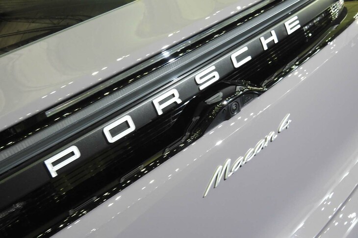 ポルシェ・マカン4エレクトリック