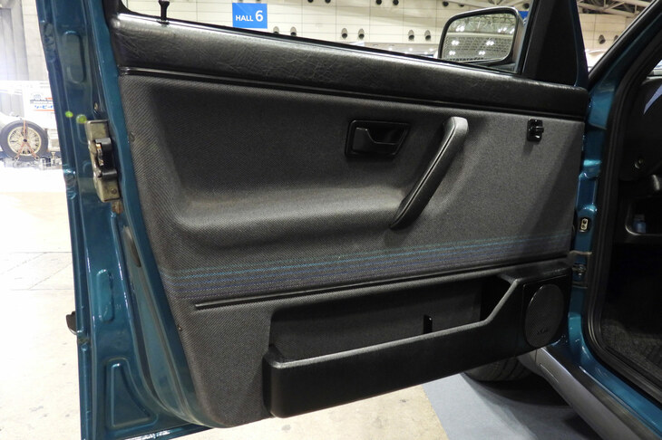 フォルクスワーゲン・ゴルフGTI-16 v ファイア＆アイス（1991年）