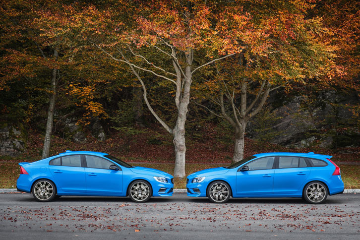 「ボルボS60／V60ポールスター」のボディーカラーは全4色。トレードマークの「レーベル・ブルー」（写真）のほか、ブラック、シルバー、ホワイトが設定されている（欧州向けの場合）。