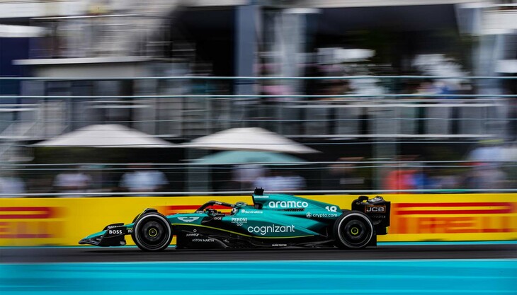 アストンマーティンのF1マシンには、2025年までメルセデスのパワーユニットが搭載されることになっているが、パワーユニットのみならずギアボックスやリアサスペンションもメルセデスから供給されているため、ホンダに切り替える2026年以降はマシン後部の主要コンポーネントの自社開発にも取り組む必要がある。（写真：Aston Martin）