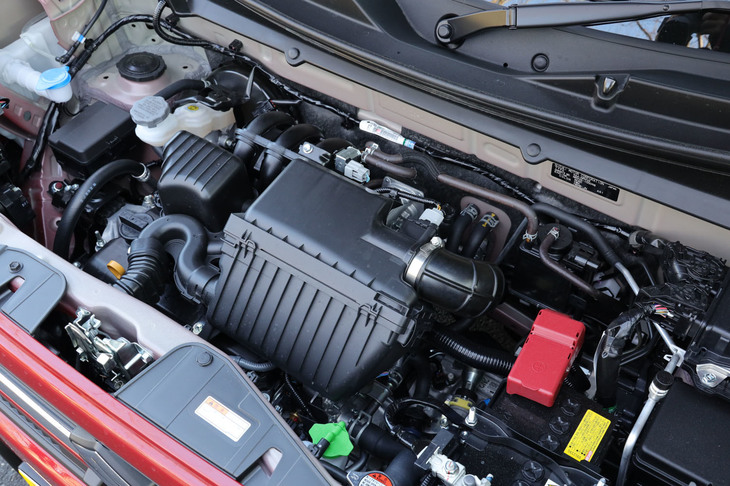 新開発の「R06D」型エンジンは、最高出力49PS、最大トルク58N・mを発生。トルクコンバーター付きCVTを組み合わせている。