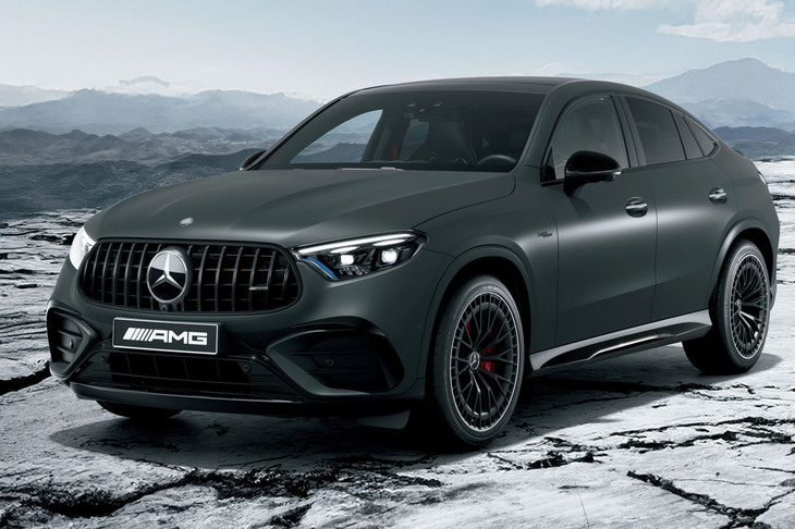 「MANUFAKTURグラファイトグレーマグノ」のメルセデスAMG GLC43 4MATICクーペ エディションダイナミック＋。