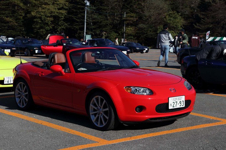 ３代目にあたるNC。歴代「ロードスター」のなかでは、最もパワフルで車内も広くオールマイティーな存在だ。参加台数は108台となった。先代モデルながら参加台数は少なめ。２シーターオープンカーとしての快適性も高いので、NB同様に再注目される可能性も高そうだ。