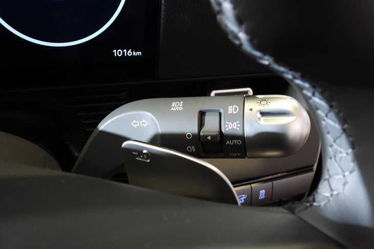 ヒョンデ・アイオニック5（ウインカーレバー）