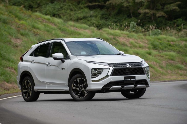 試乗車のボディーカラーは、ダイヤモンドシリーズ第2弾の「ダイヤモンドホワイト」。今回の改良で加えられた新色だ。