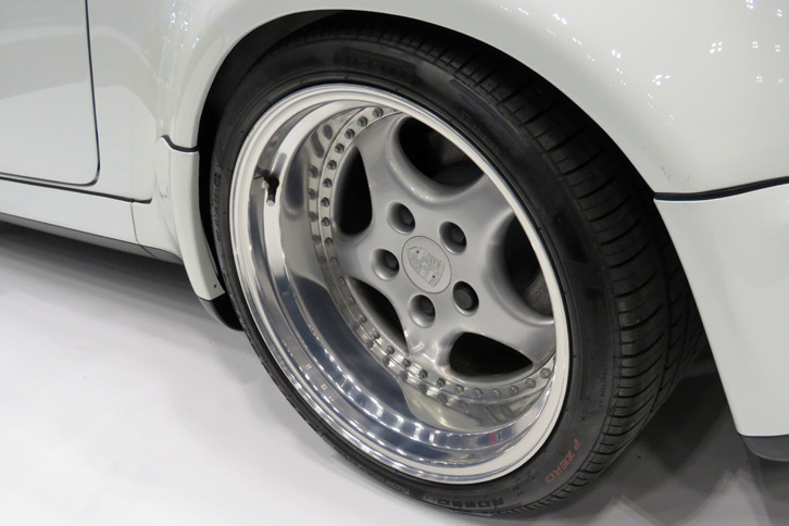 ポルシェ911スピードスター ターボルック（1994年）／SHOP 9 Production