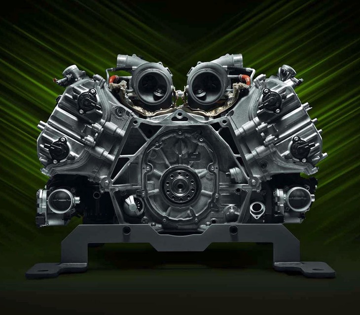 クランク軸正面から見たV6ターボエンジン。120度という広めのバンク角がとられていることがよくわかる。