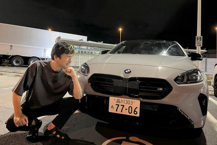 首都高でカーマニア憧れの名車「R32 GT-R」とそん色のない走りをみせてくれた「M235 xDriveグランクーペ」は、きっと元走り屋のひねくれた中高年限定で刺さる。残価設定ローンで購入すれば、かわいい奥さんを泣かせることもないだろう。