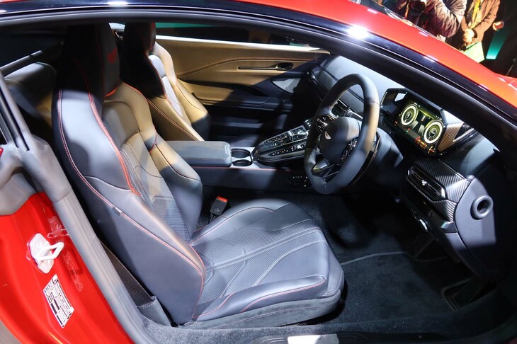 アストンマーティン・ヴァンテージ（シート）