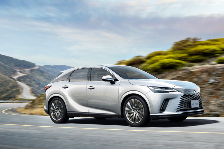 シンプルに考えれば、いちばんのオススメは「RX350h」。性能や装備の充実度と価格のバランスがよく、現状では納期も短めだ。