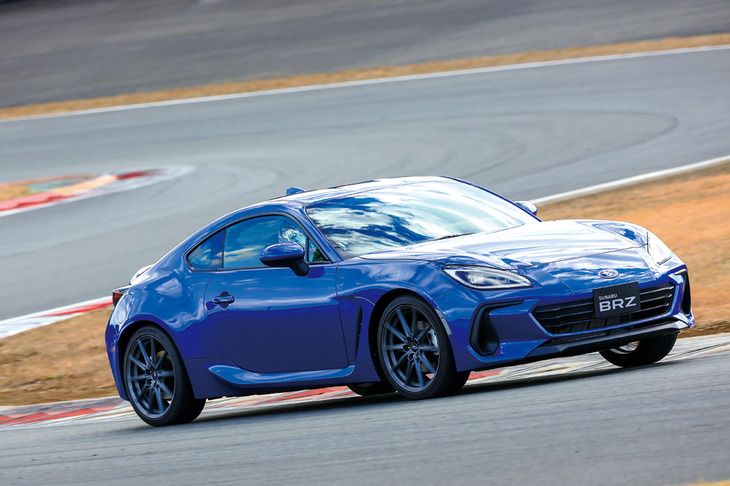 「スバルBRZ」の「アプライドA型」（写真）と「B型」「C型」向けに設定された「SUBARU Sport Drive e-Tune」。MT車用もAT車用も「アップデートの効果が明確に体感できる！」という仕上がりが報告されている。
