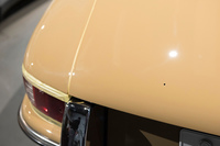 塗装の磨き作業の施工後。塗装面の細かな傷がもともとの塗装を損なうことなく、施工後は見事に消え、格段に美しい輝きを放っている。