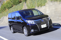 トヨタ・エスクァイア ハイブリッドGi