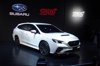 スバルが新型「レヴォーグ プロトタイプ」のハイパフォーマンスバージョン「STI Sport」を発表【東京オートサロン2020】