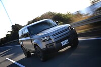 ディフェンダー130アウトバウンド（4WD/8AT）／フィアット・ドブロ（FF/8AT）／アバルト500eツーリスモ カブリオレ（FWD）【試乗記】の画像