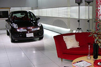 コンランとコラボ、日産「プラスコンラン」期間限定発売