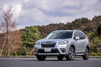 
	5代目「フォレスター」のハイブリッドモデル「アドバンス」のボディーサイズは全長×全幅×全高＝4625×1815×1730mm（ルーフレール装着車）。ホイールベースは2670mmとなっている。
	