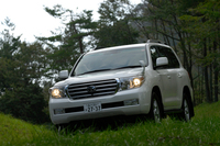 トヨタ・ランドクルーザー AX“Gセレクション”（4WD/5AT）