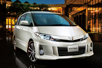 特別仕様車「エスティマ 2.4アエラス“Premium Edition”」
    