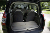 写真をクリックすると、シートアレンジが見られます。