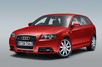 「アウディA3」にスポーティ外観のお買い得車の画像