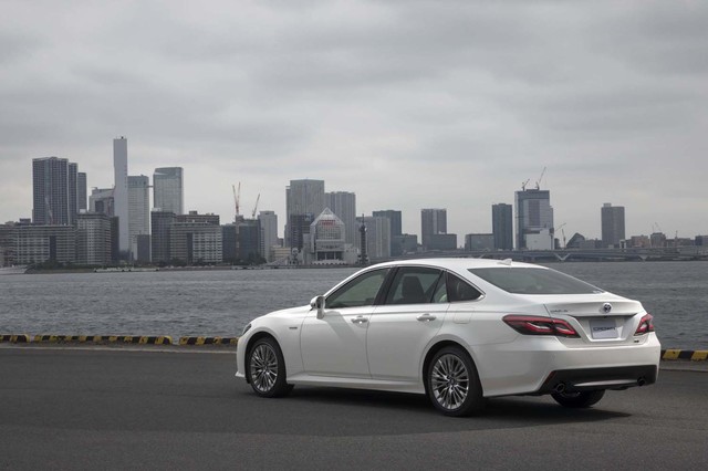 Chapter 1 Driving Impression - webCG