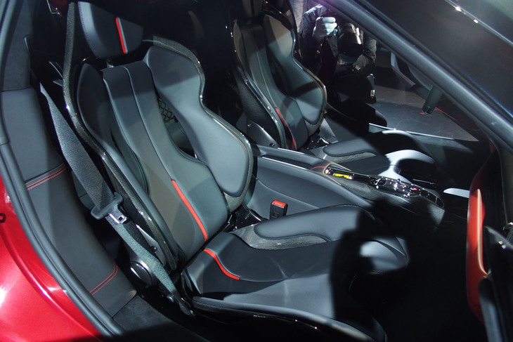 フェラーリ296GTB（シート）