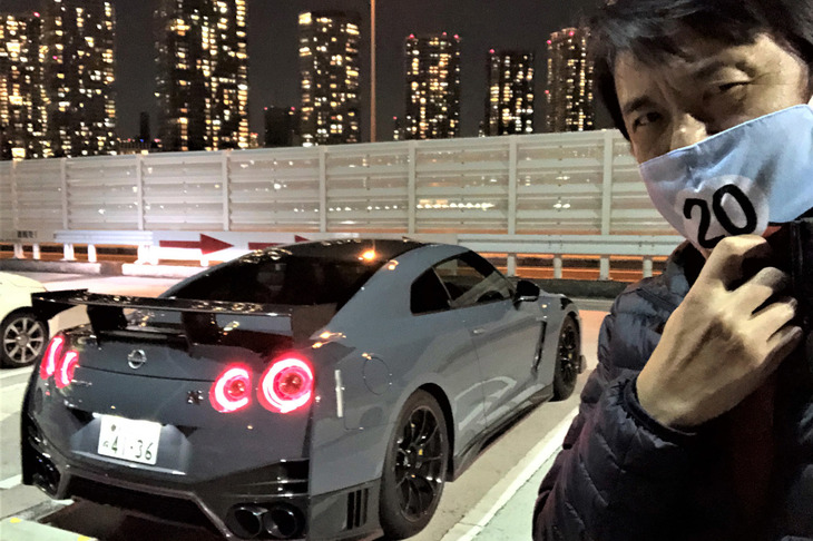 「日産GT-R」の最後を見届けるつもりで、今回「GT-R NISMOスペシャルエディション」を夜の首都高に連れ出した。最強のファイナルバージョンとウワサされるその車両本体価格は2464万円！ である。