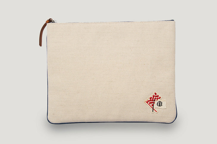 キャンバス・ビーチ・ポーチ：3万7400円