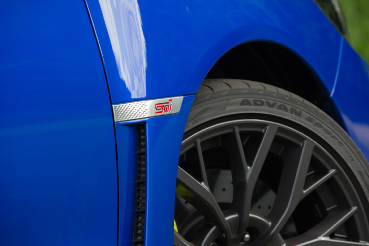 スバルWRX STI Type S