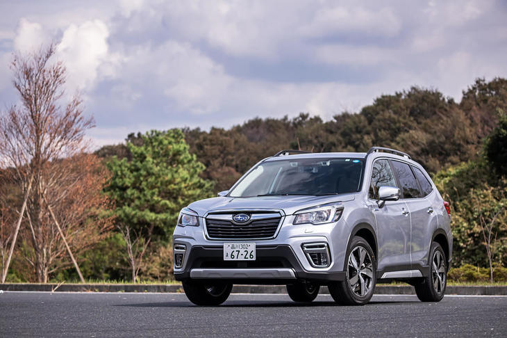 
	5代目「フォレスター」のハイブリッドモデル「アドバンス」のボディーサイズは全長×全幅×全高＝4625×1815×1730mm（ルーフレール装着車）。ホイールベースは2670mmとなっている。
	