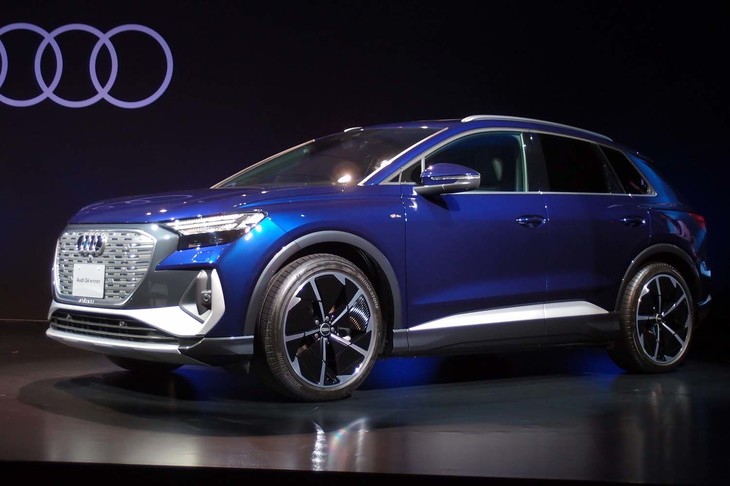 アウディQ4 40 e-tron Sライン