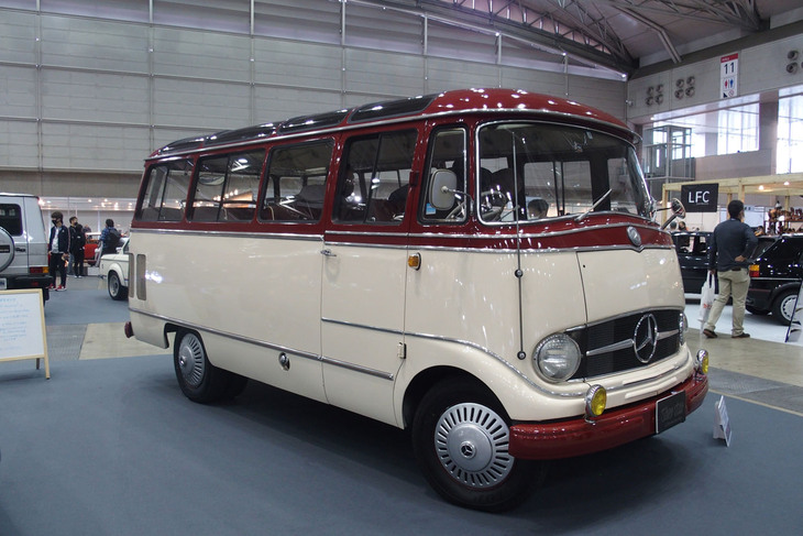 メルセデス・ベンツ319バス（1963年）／シルバースター