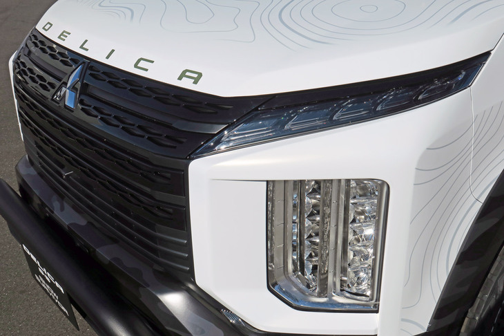 三菱デリカD：5 SNOW SURVIVOR（フロントマスク）