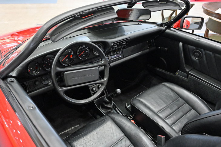 ポルシェ911スピードスター（1989年）／AUTO DIRECT