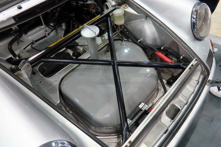 ポルシェ911S レストモッドR（1967年）