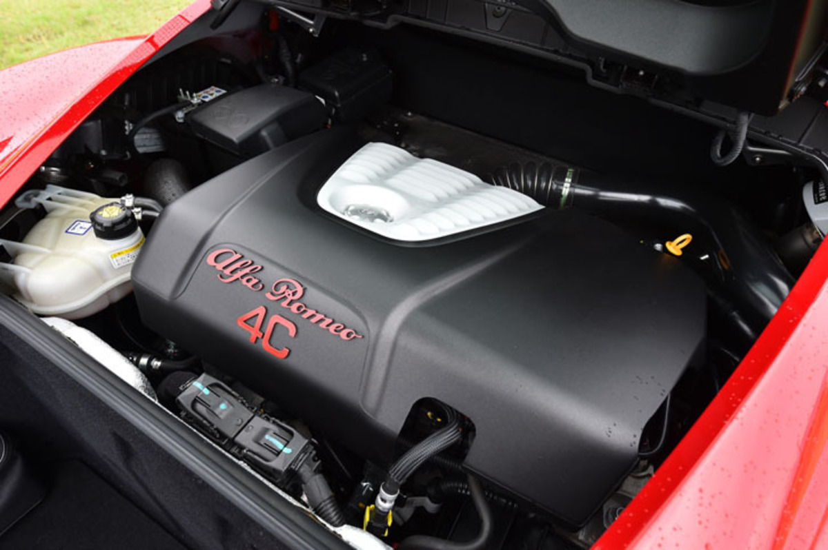 アルファ ロメオ4c Mr 6at 試乗記 真正アルフィスタの友 Webcg