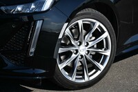 輸入車チョイ乗りリポート 第3回：ドイツの先進・アメリカの神髄の画像