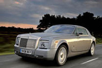 ロールス・ロイスの新型、「ファントム・クーペ」日本で受注開始